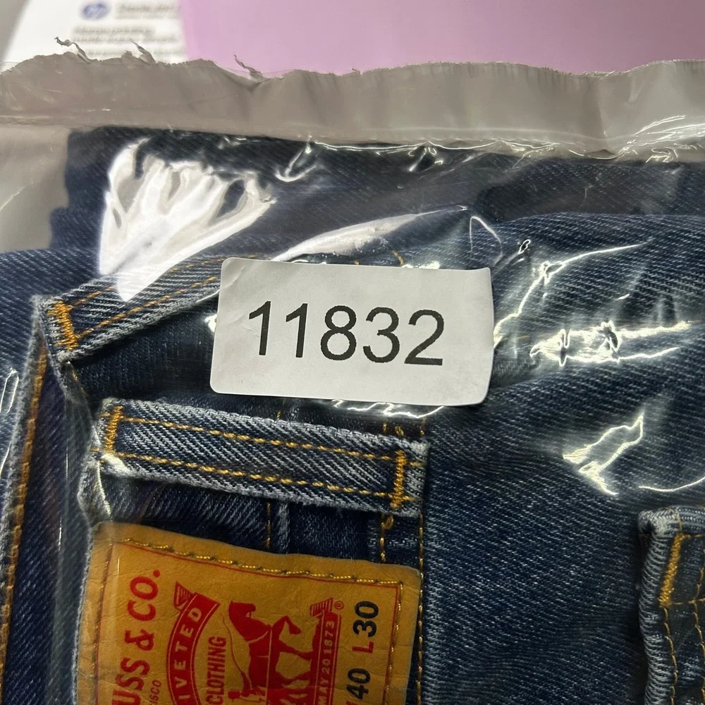 Levi's Jeans Mens Size 40x30 Blue 505 Regular Fit Straight Leg Denim Casual